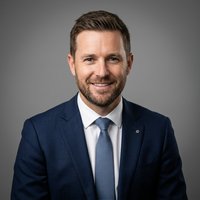 M. Thistlethwaite